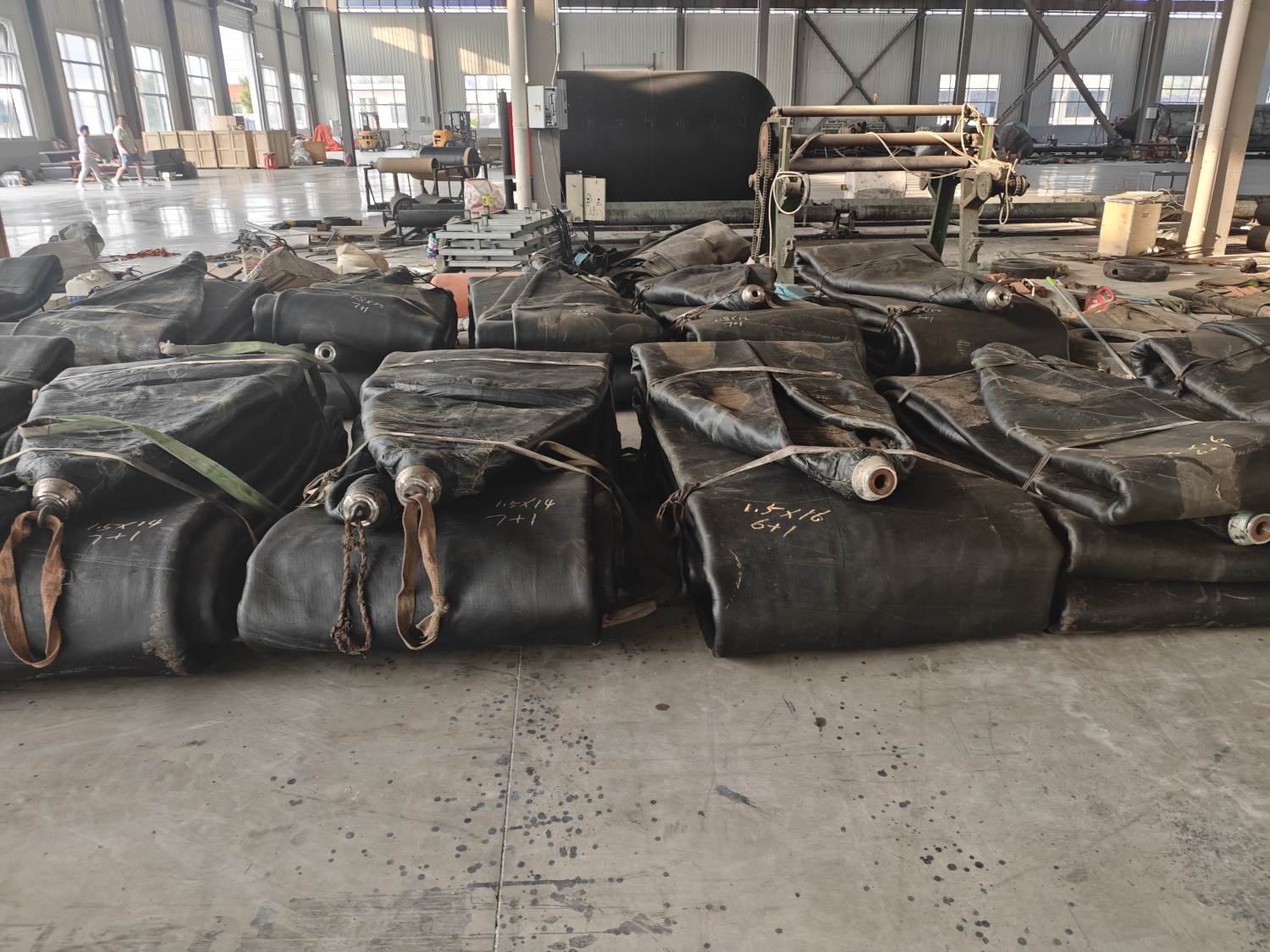 Inflatable Fenders: The Essential Marine 